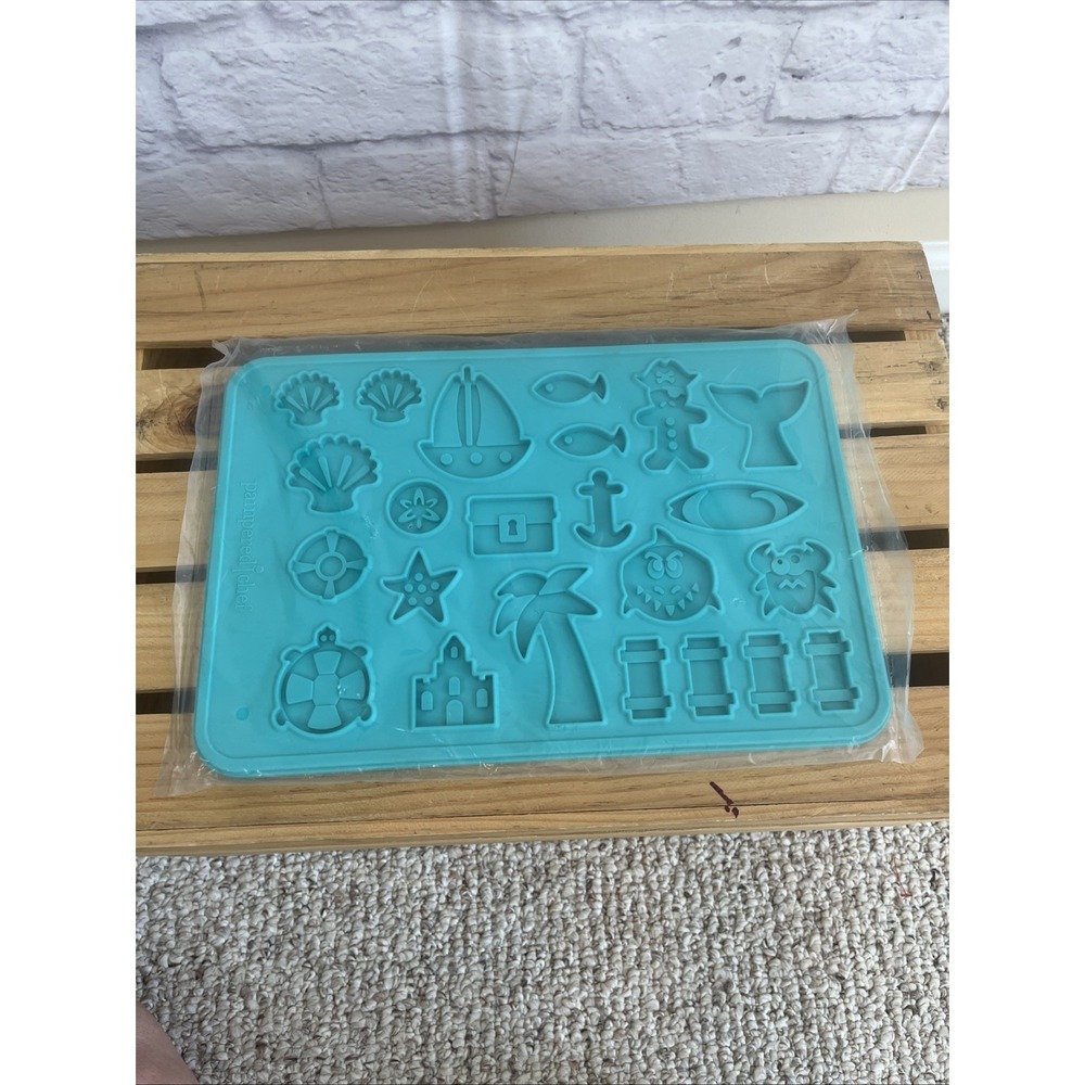 Pampered Chef New Silicone Summer Shapes Cookie Mold